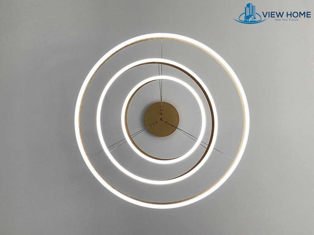 B284b7e4b3b848e611a9